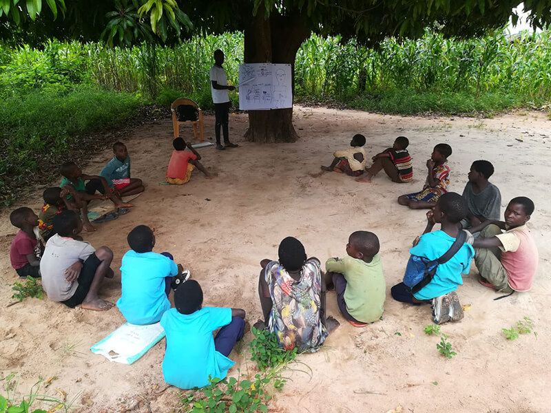 ophenta-clubes-femeninos-de-mulheres-e-raparigas4